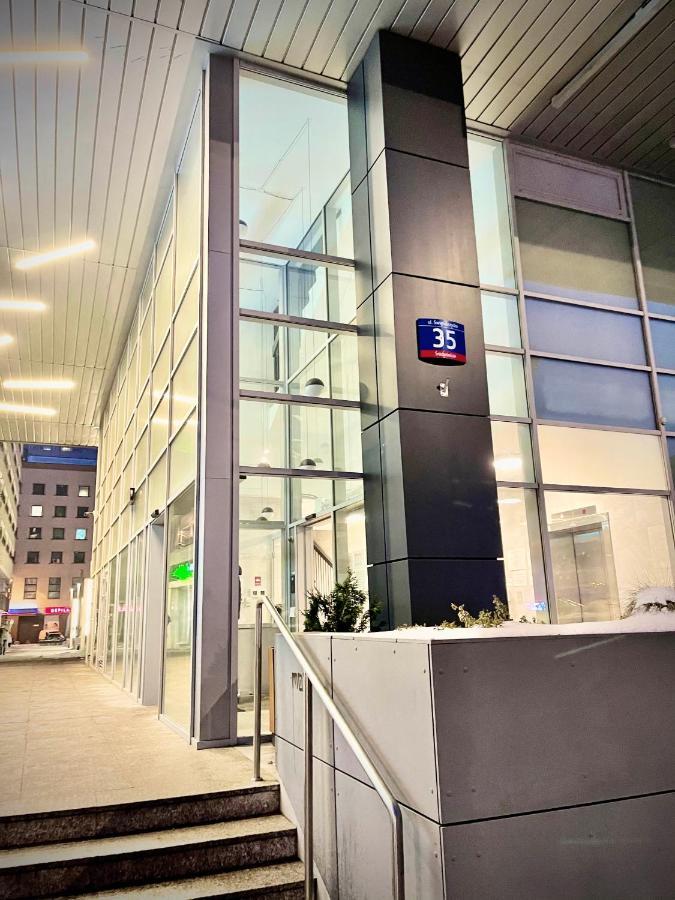 Super Apartament BLUE Ścisłe Centrum Dwie Linie Metra Netflix WiFi 300 Mbs Panorama Miasta Warschau Exterior foto