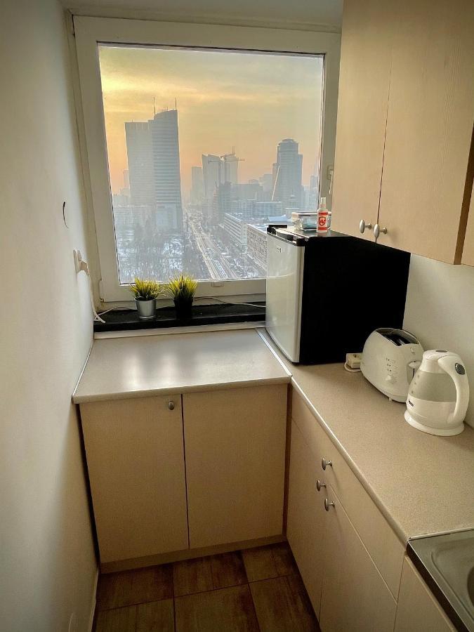 Super Apartament BLUE Ścisłe Centrum Dwie Linie Metra Netflix WiFi 300 Mbs Panorama Miasta Warschau Exterior foto