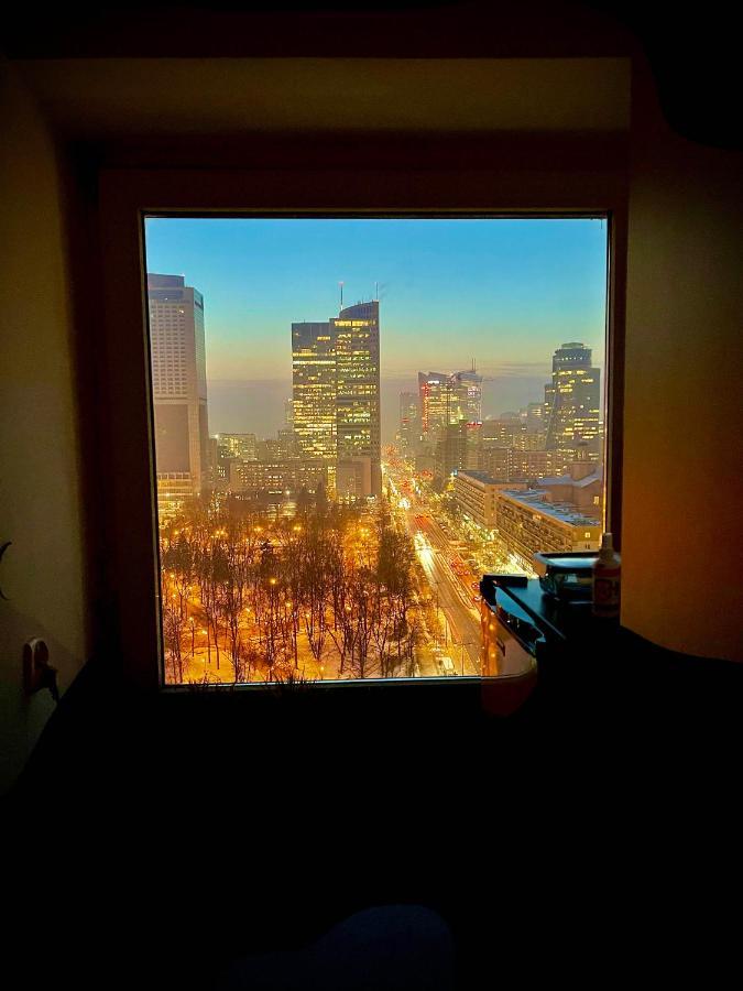 Super Apartament BLUE Ścisłe Centrum Dwie Linie Metra Netflix WiFi 300 Mbs Panorama Miasta Warschau Exterior foto