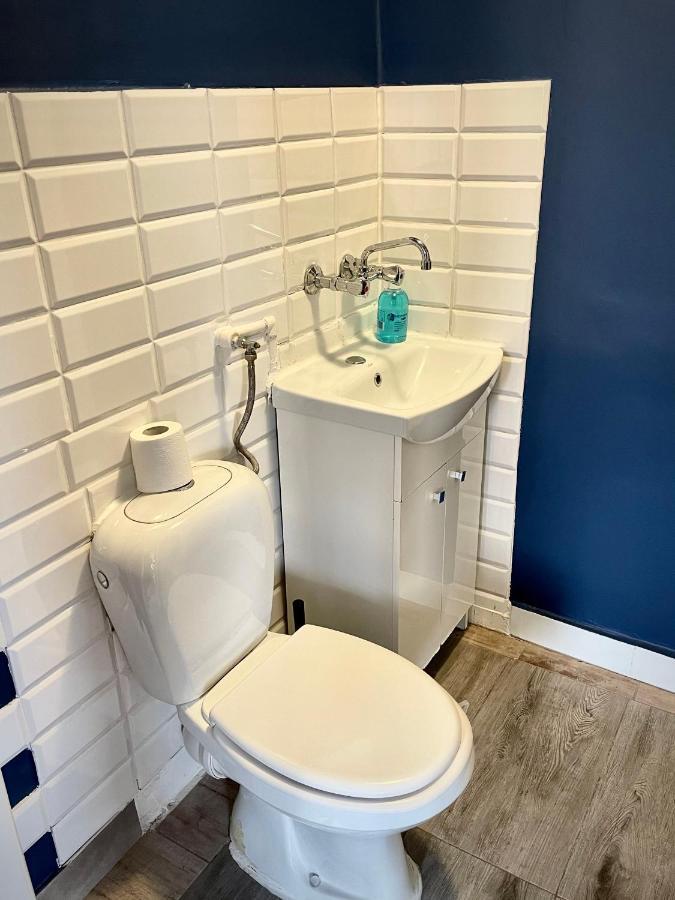 Super Apartament BLUE Ścisłe Centrum Dwie Linie Metra Netflix WiFi 300 Mbs Panorama Miasta Warschau Exterior foto